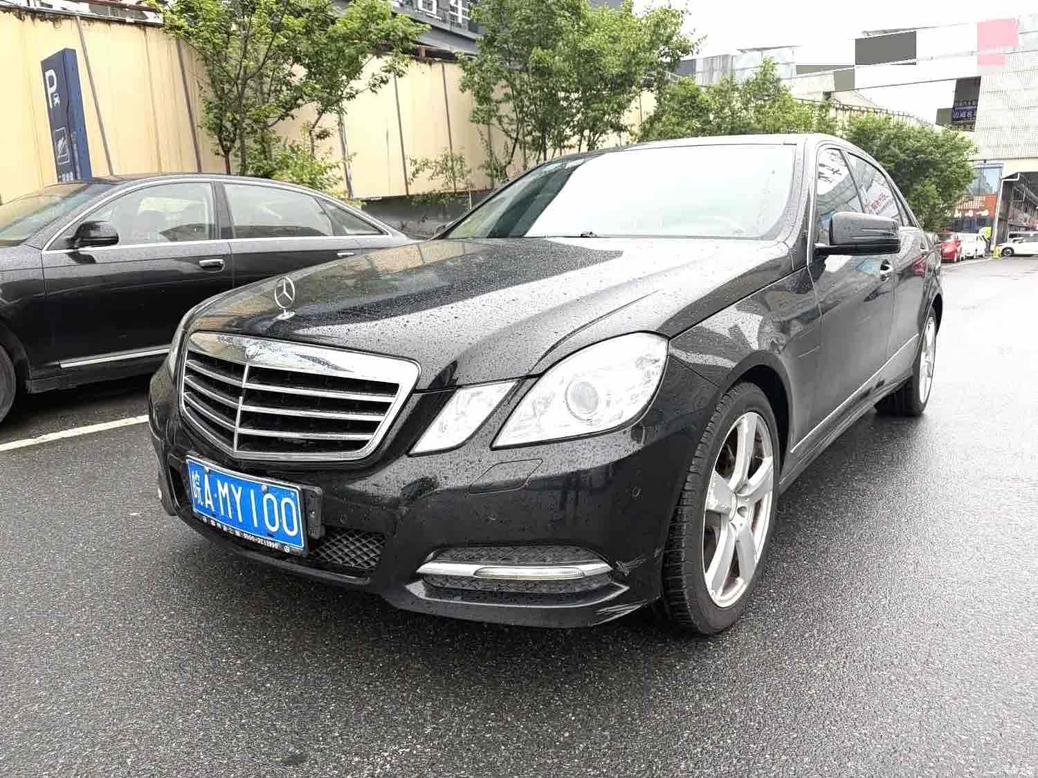 Mercedes-Benz E-Class, 2013 1