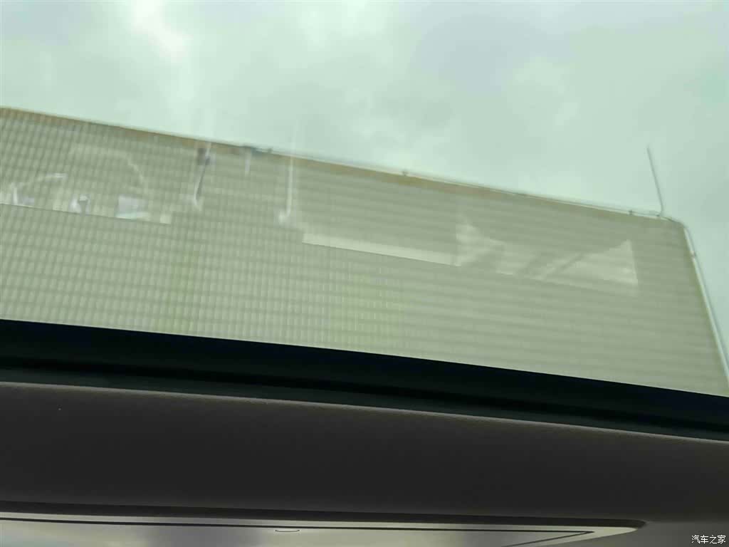 Denza N8, 2025 25