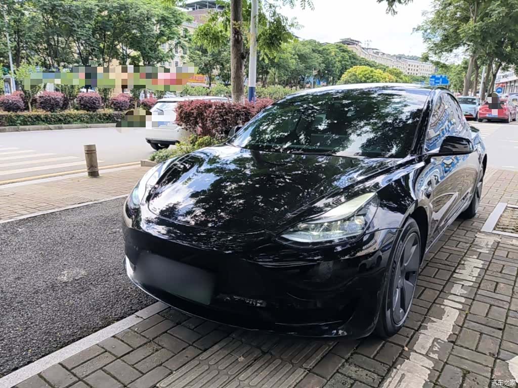 Tesla Model 3, 2023 1