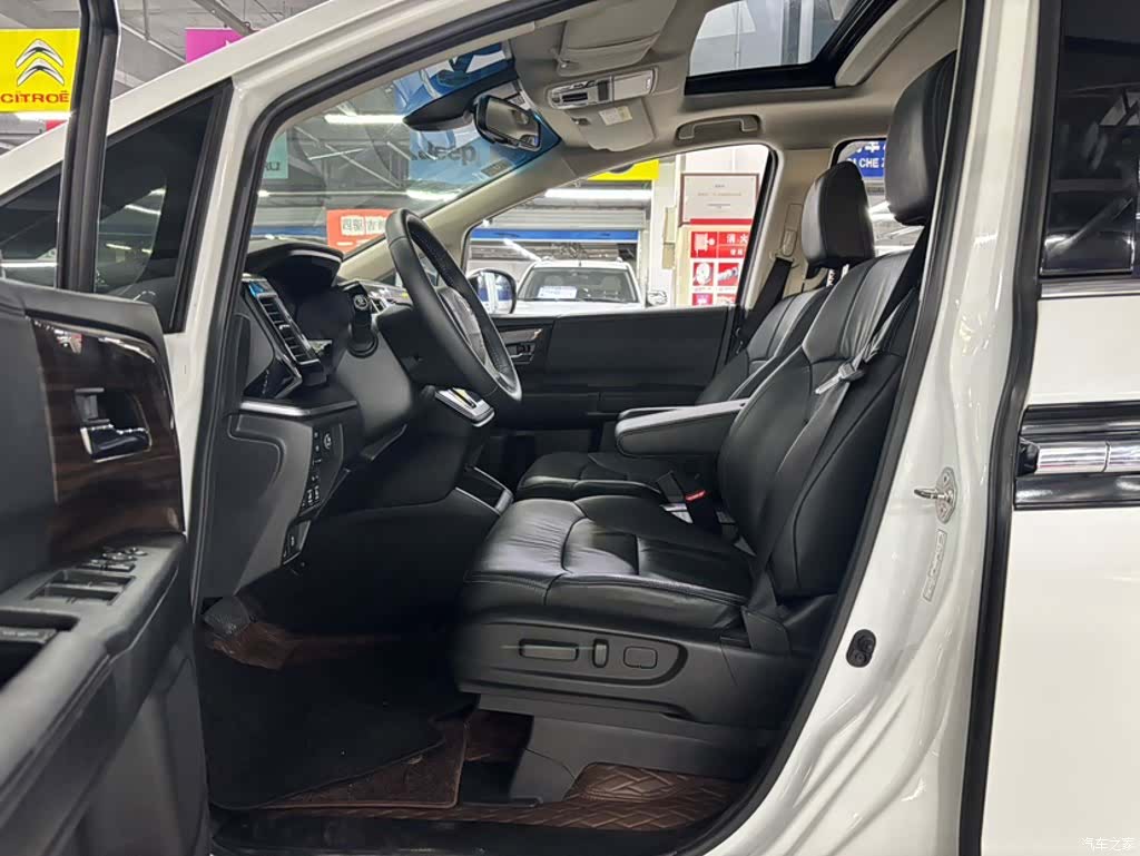 Honda Elysion, 2017 14