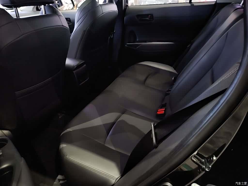Toyota Frontlander, 2024 17
