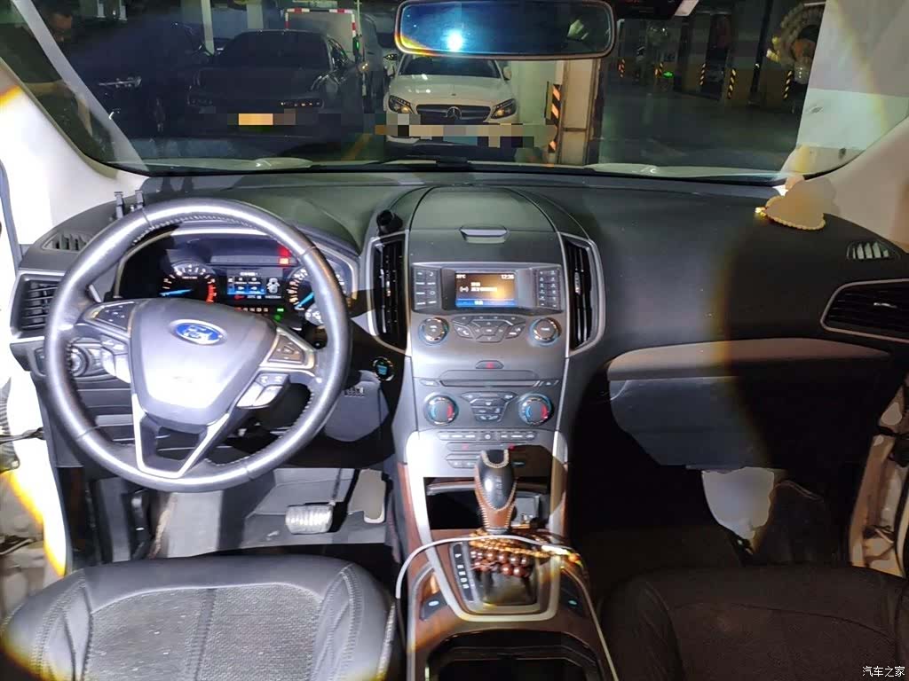 Ford Edge, 2017 все фото