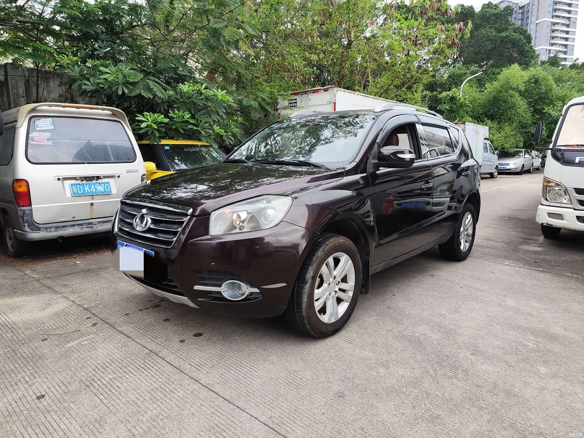 Geely GX7, 2015 1
