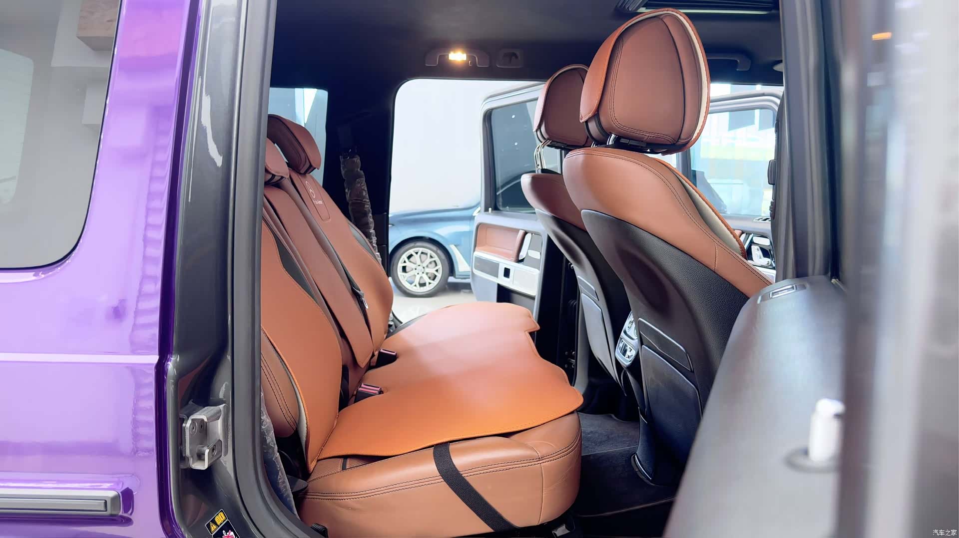 Mercedes-Benz G-Class, 2019 15