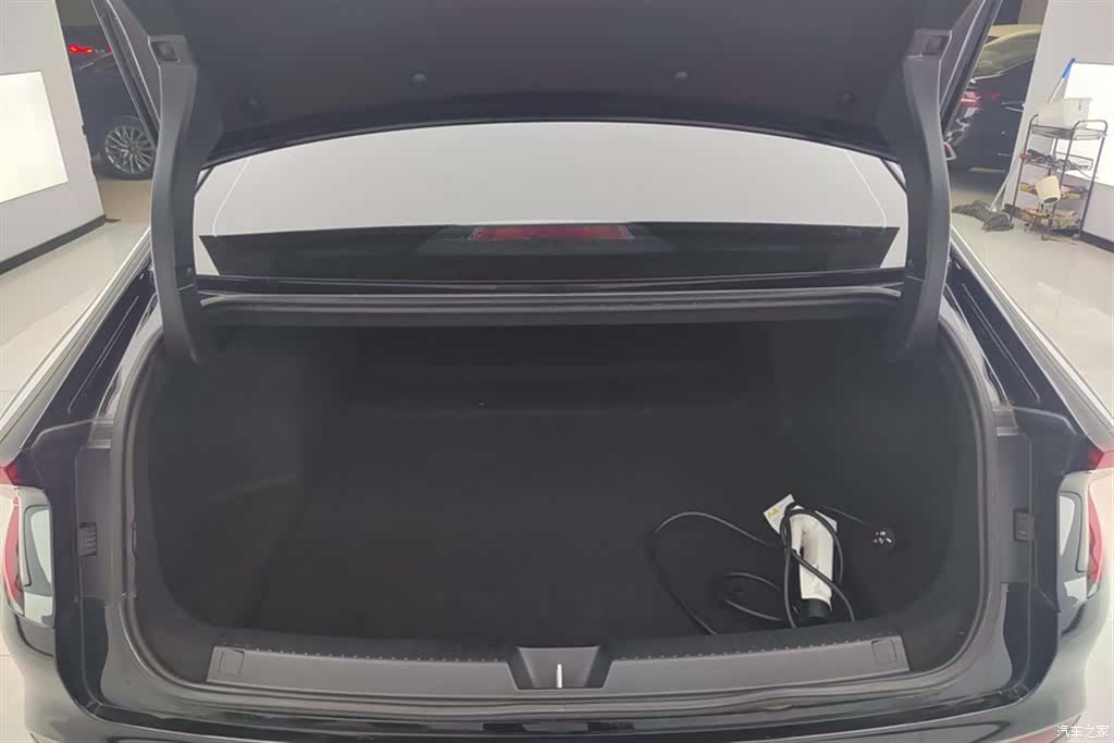 Wuling Starlight, 2025 4