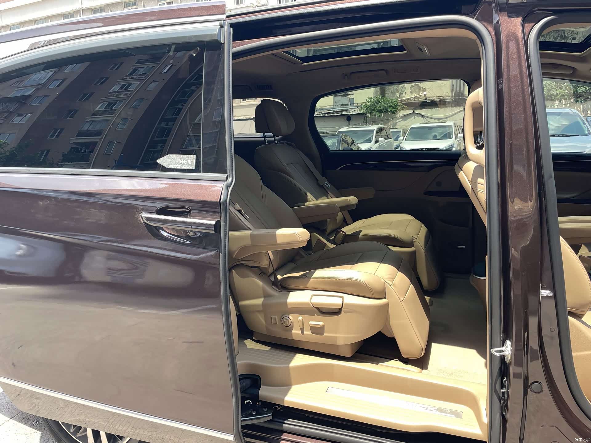 Buick GL8, 2017 7