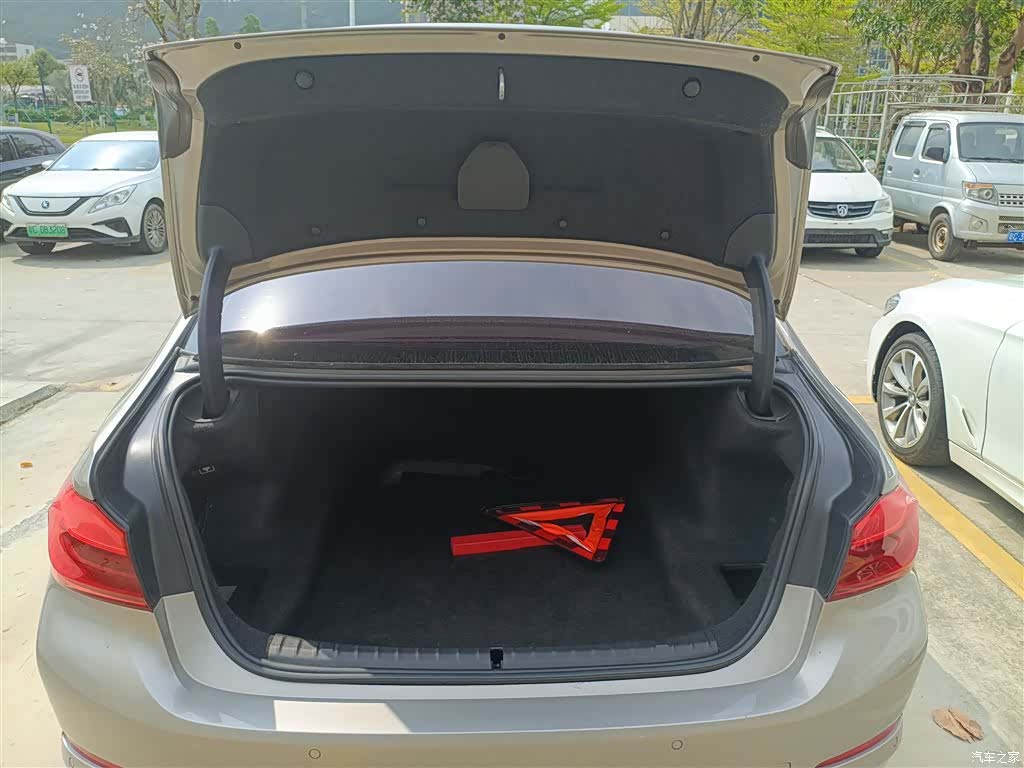 BMW 5 Series, 2017 18