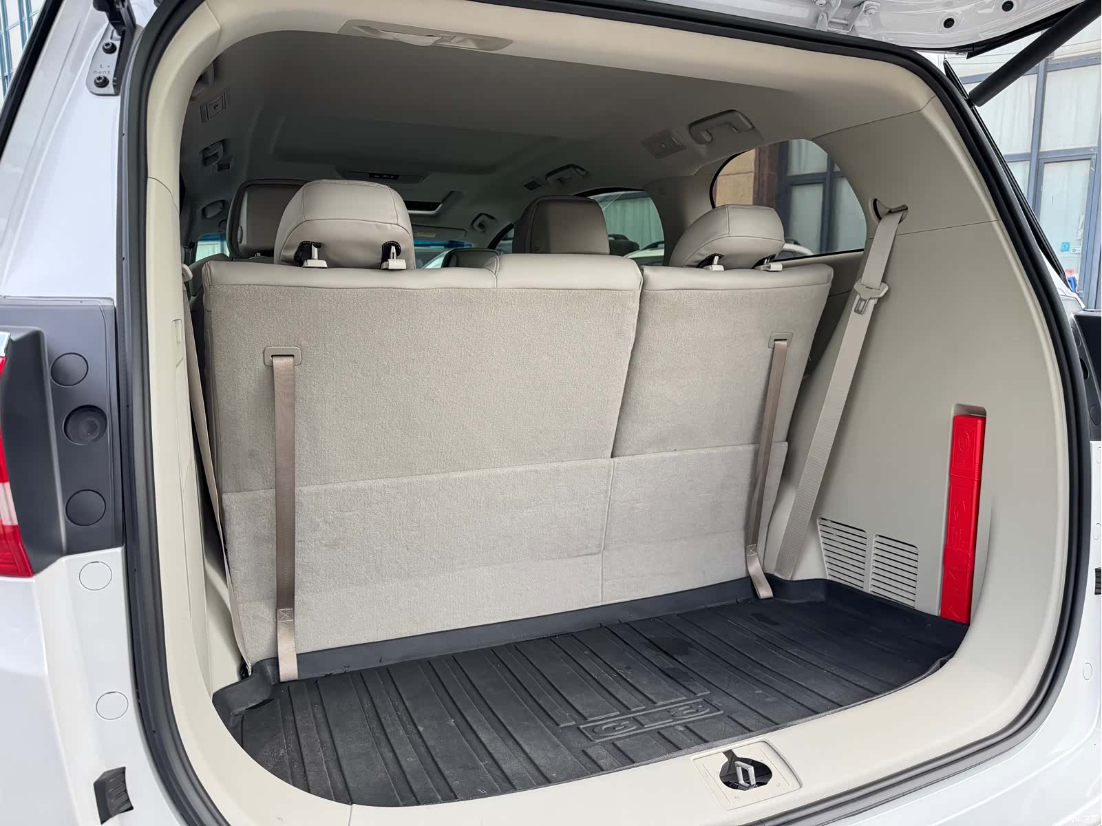 Buick GL8, 2018 18