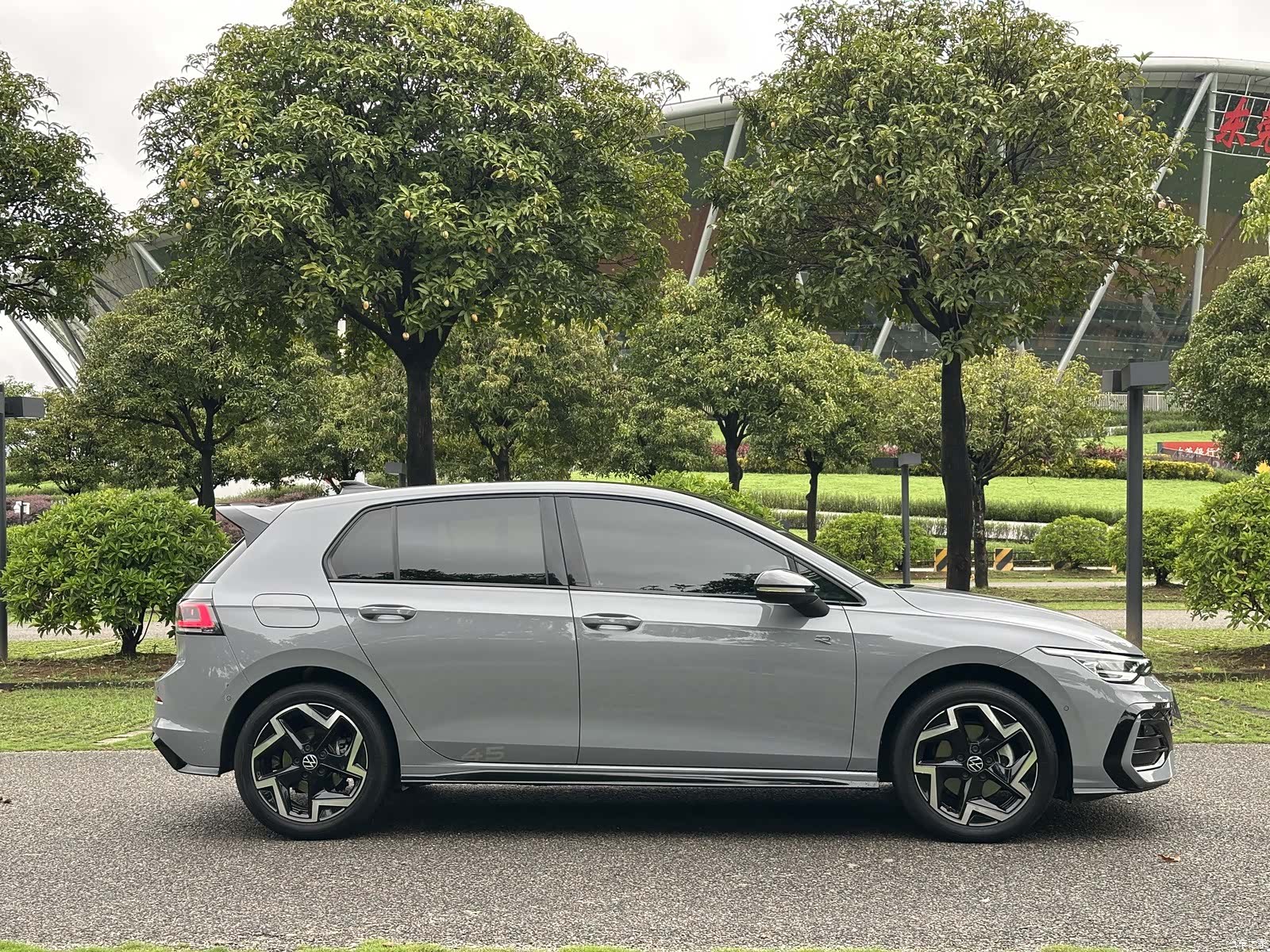Volkswagen Golf, 2025 10