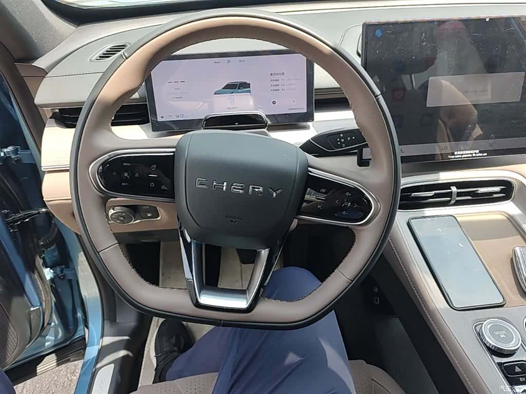 Chery Tiggo 8 Plus, 2025 11