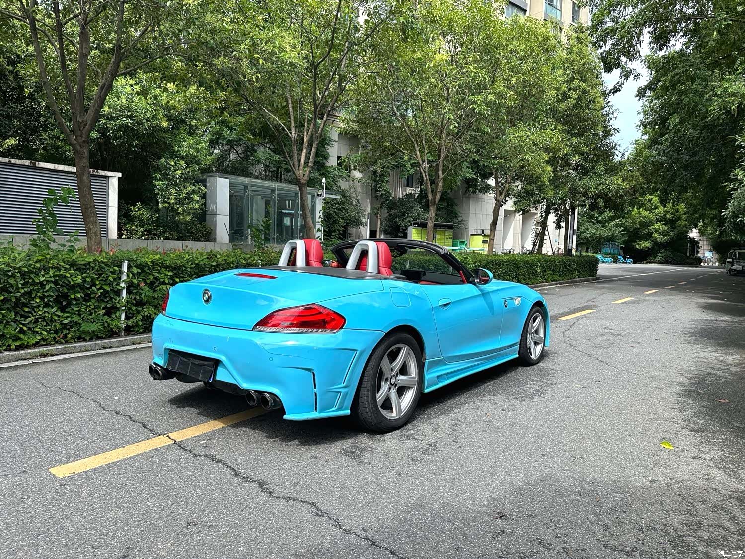 BMW Z4, 2010 7
