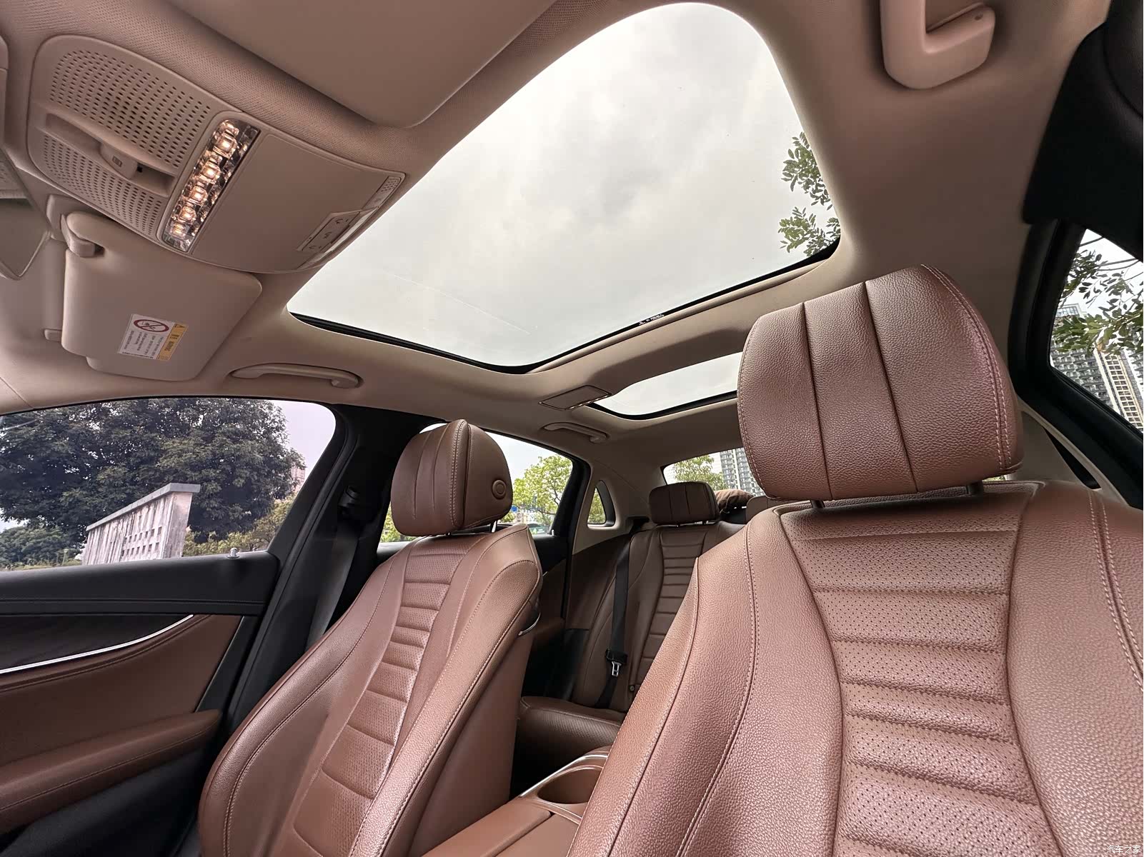 Mercedes-Benz E-Class, 2017 6