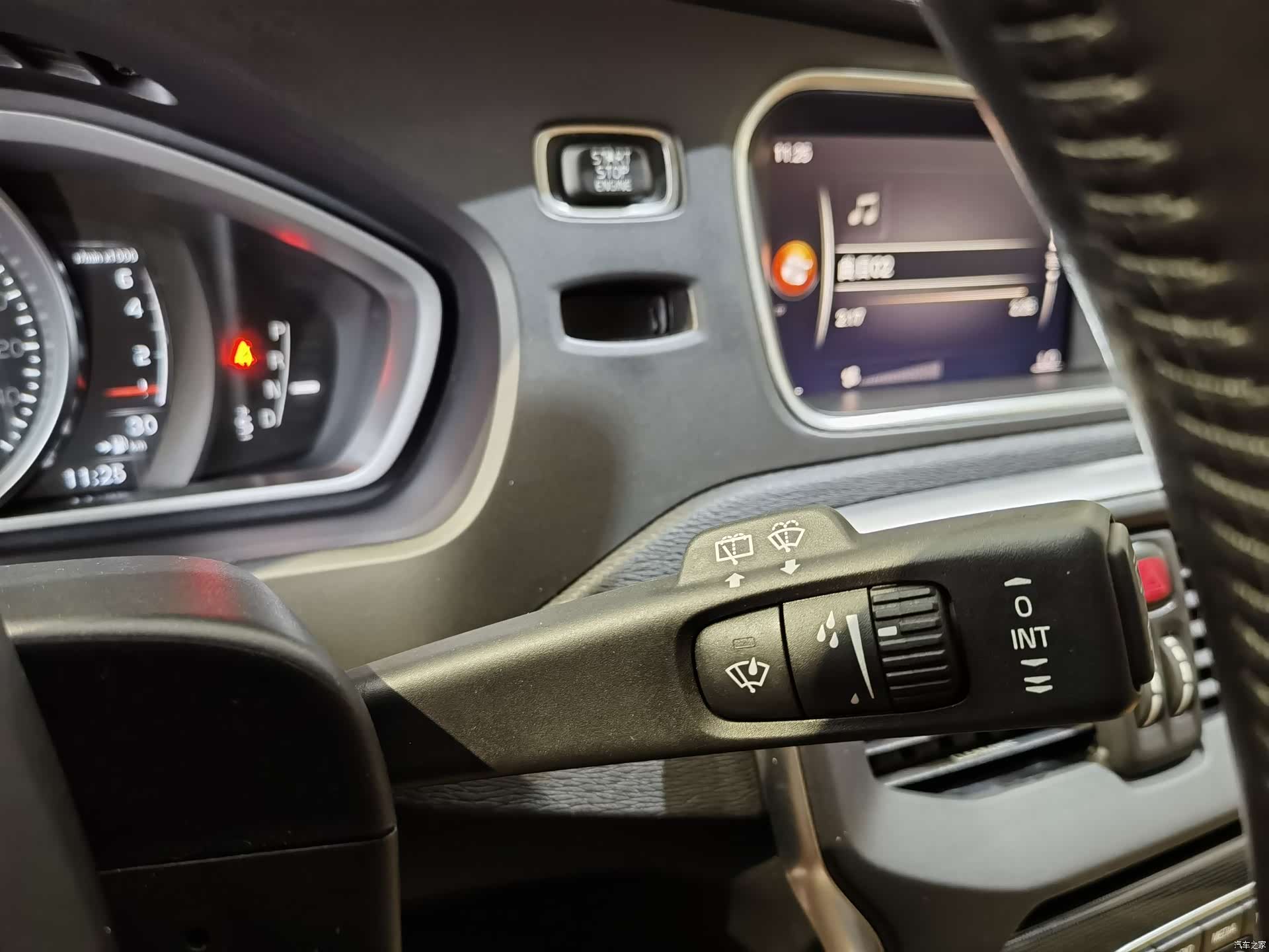 Volvo V40, 2017 11