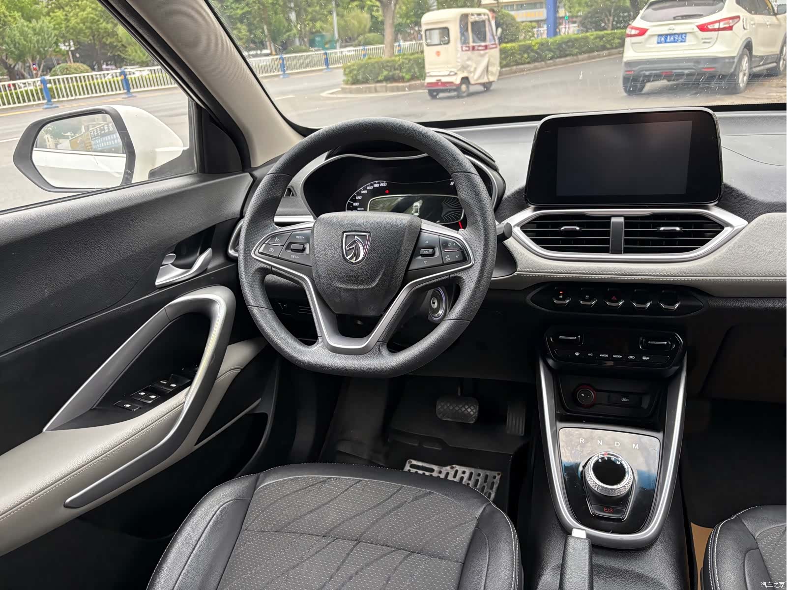 Wuling 510, 2017 7