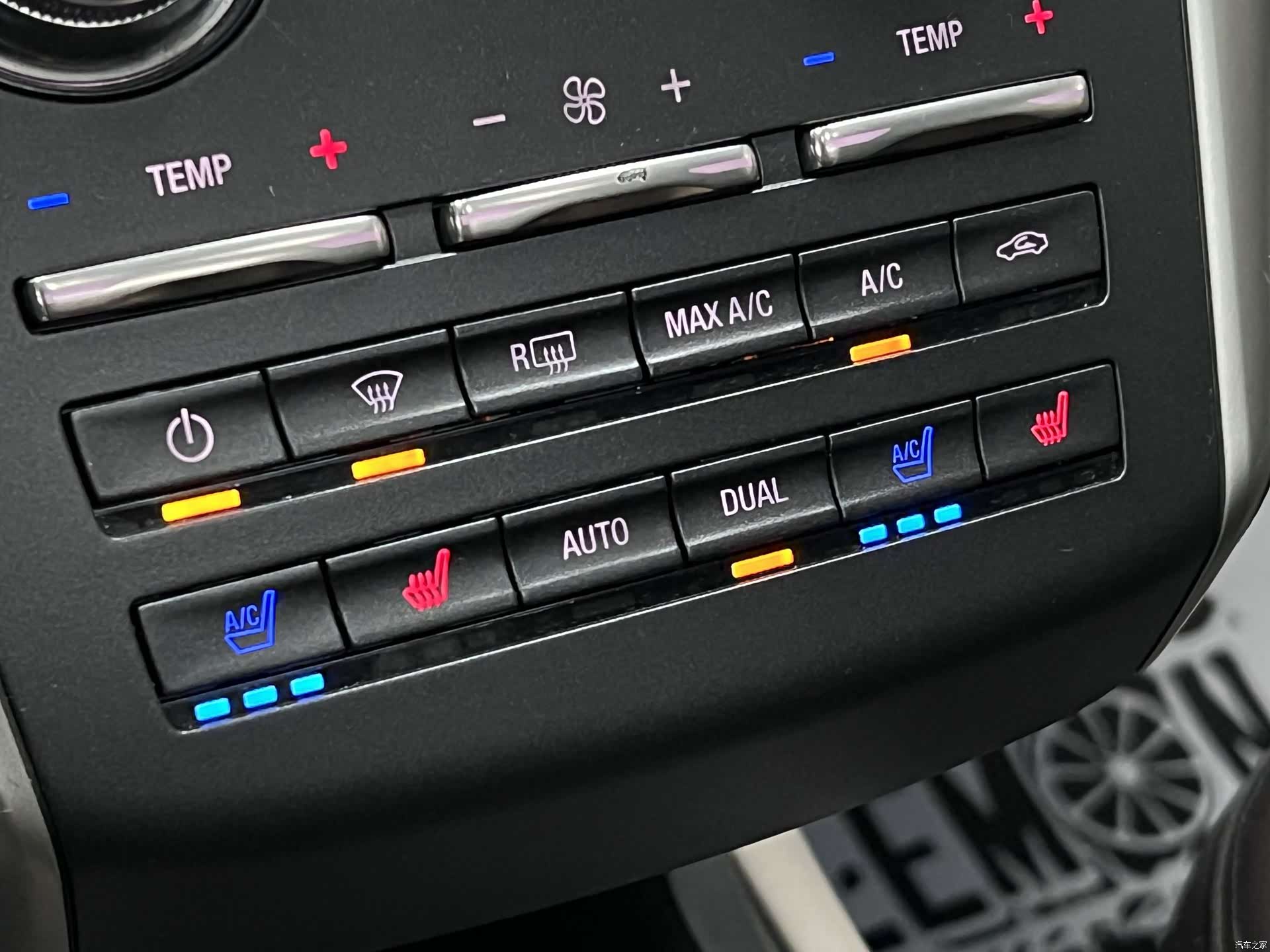 Lincoln MKC, 2018 31