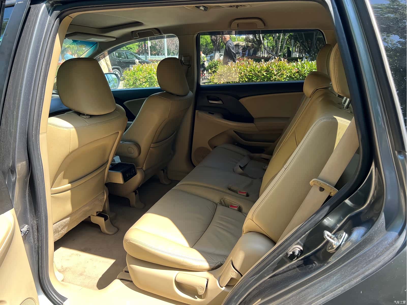 Honda Odyssey, 2012 15