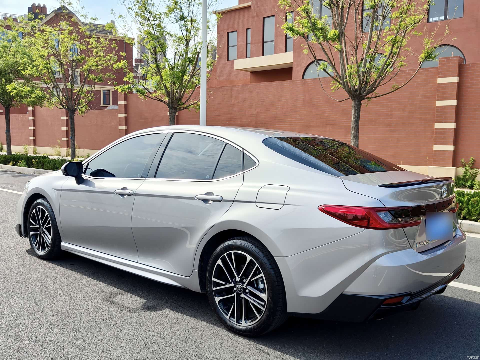 Toyota Camry, 2025 17