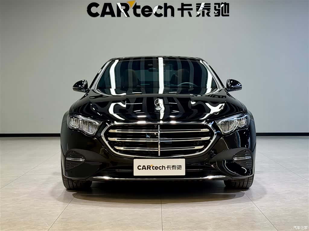 Mercedes-Benz E-Class, 2024 3