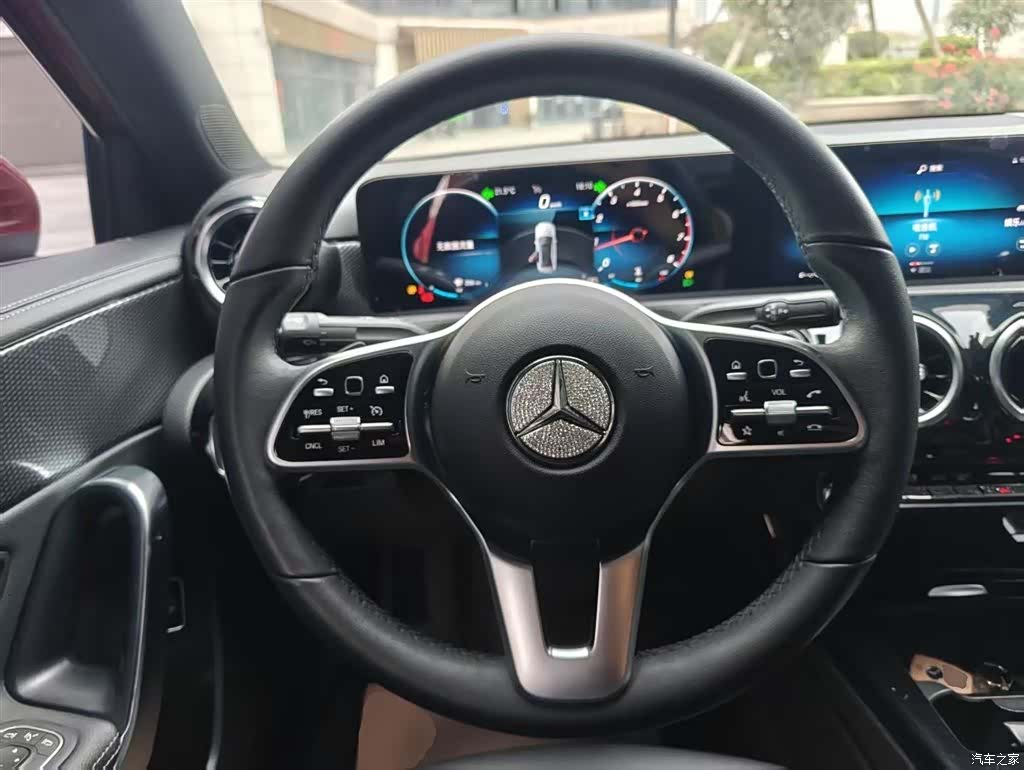 Mercedes-Benz A-Class, 2021 11