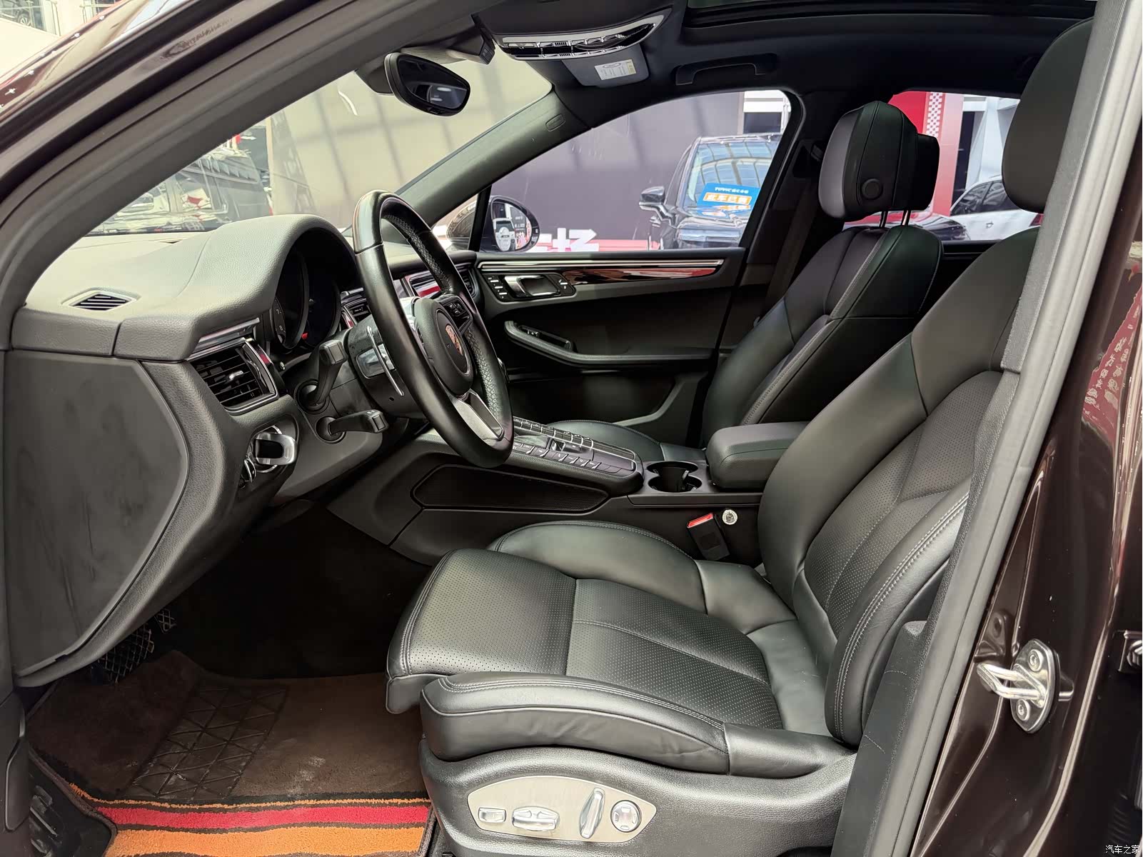 Porsche Macan, 2018 12