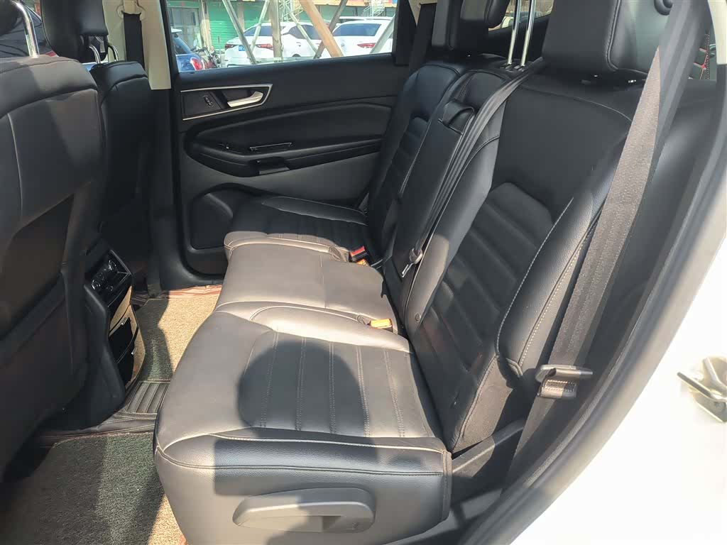 Ford Edge, 2019 13