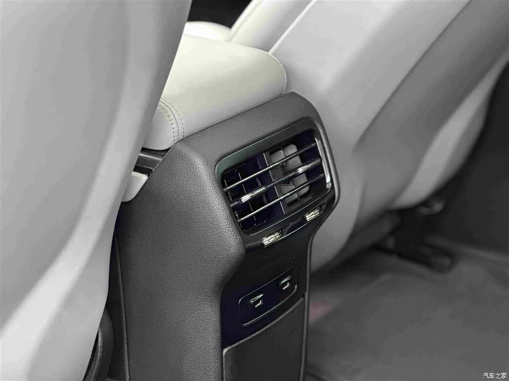 NIO ES6, 2020 12