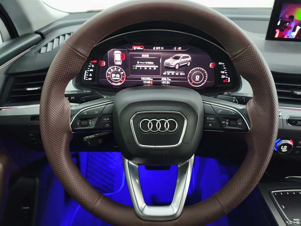 Audi Q7, 2018 9