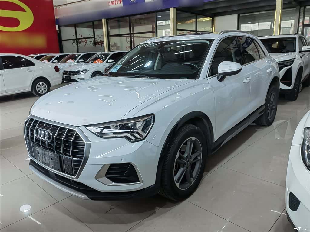 Audi Q3, 2021 1
