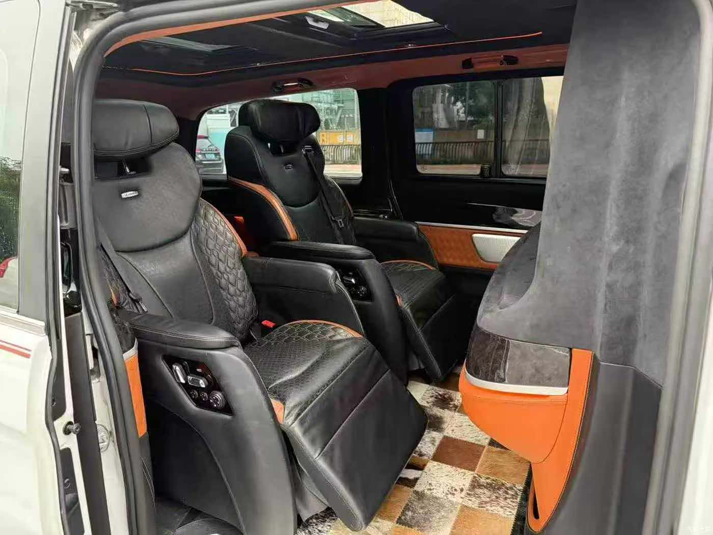Mercedes-Benz V-Class, 2018 9