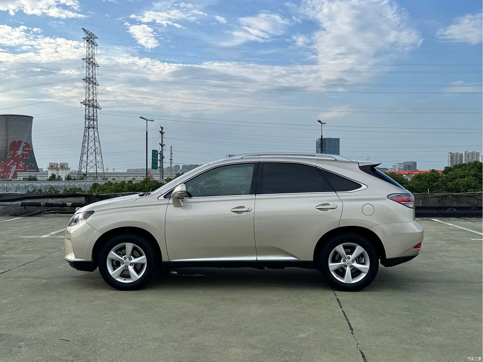 Lexus RX, 2013 3
