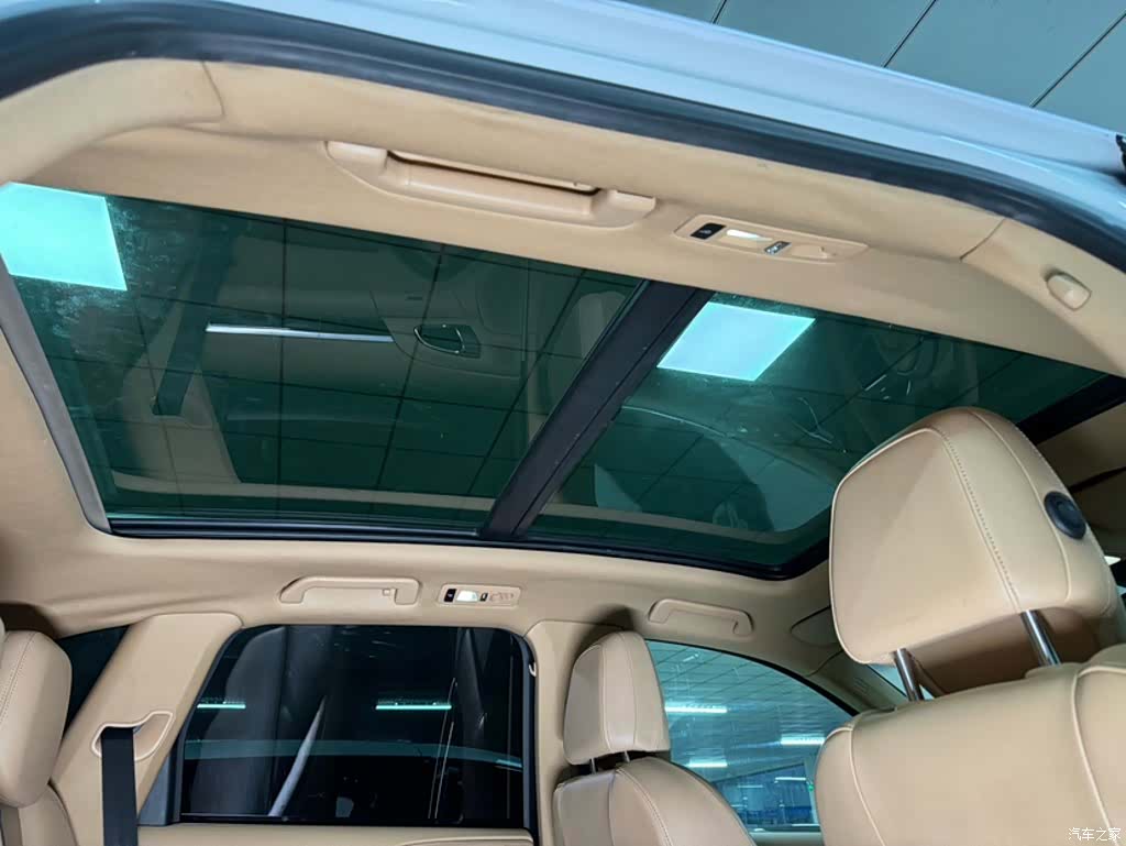 Porsche Cayenne, 2015 8