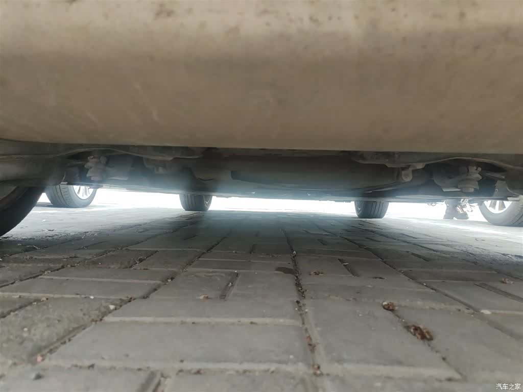 Volvo V40, 2014 18