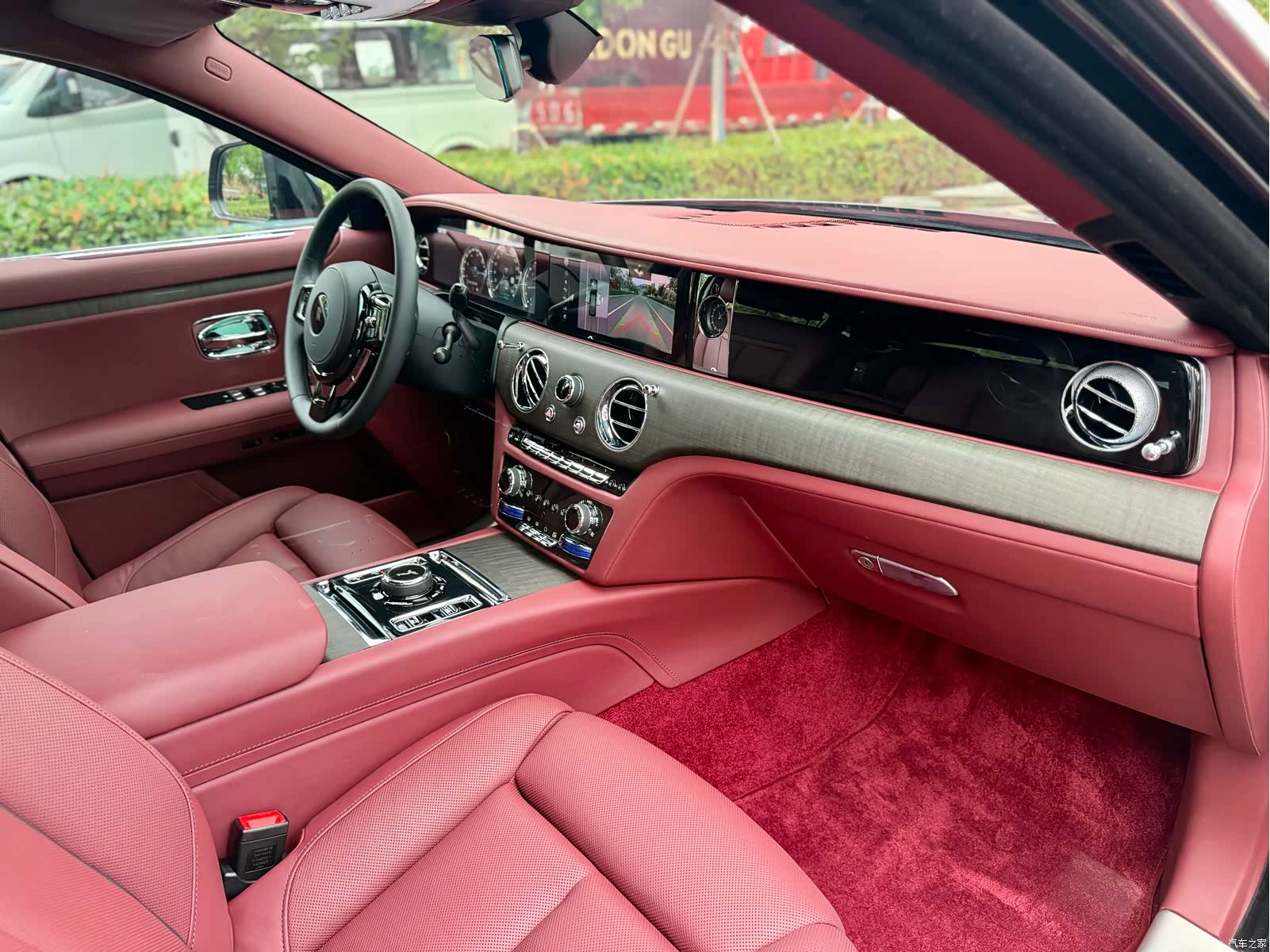 Rolls-Royce Ghost, 2022 6