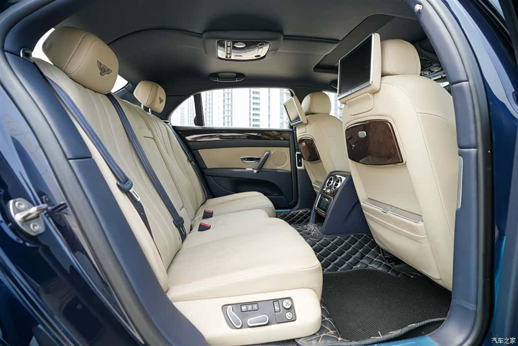 Bentley Flying Spur, 2016 14