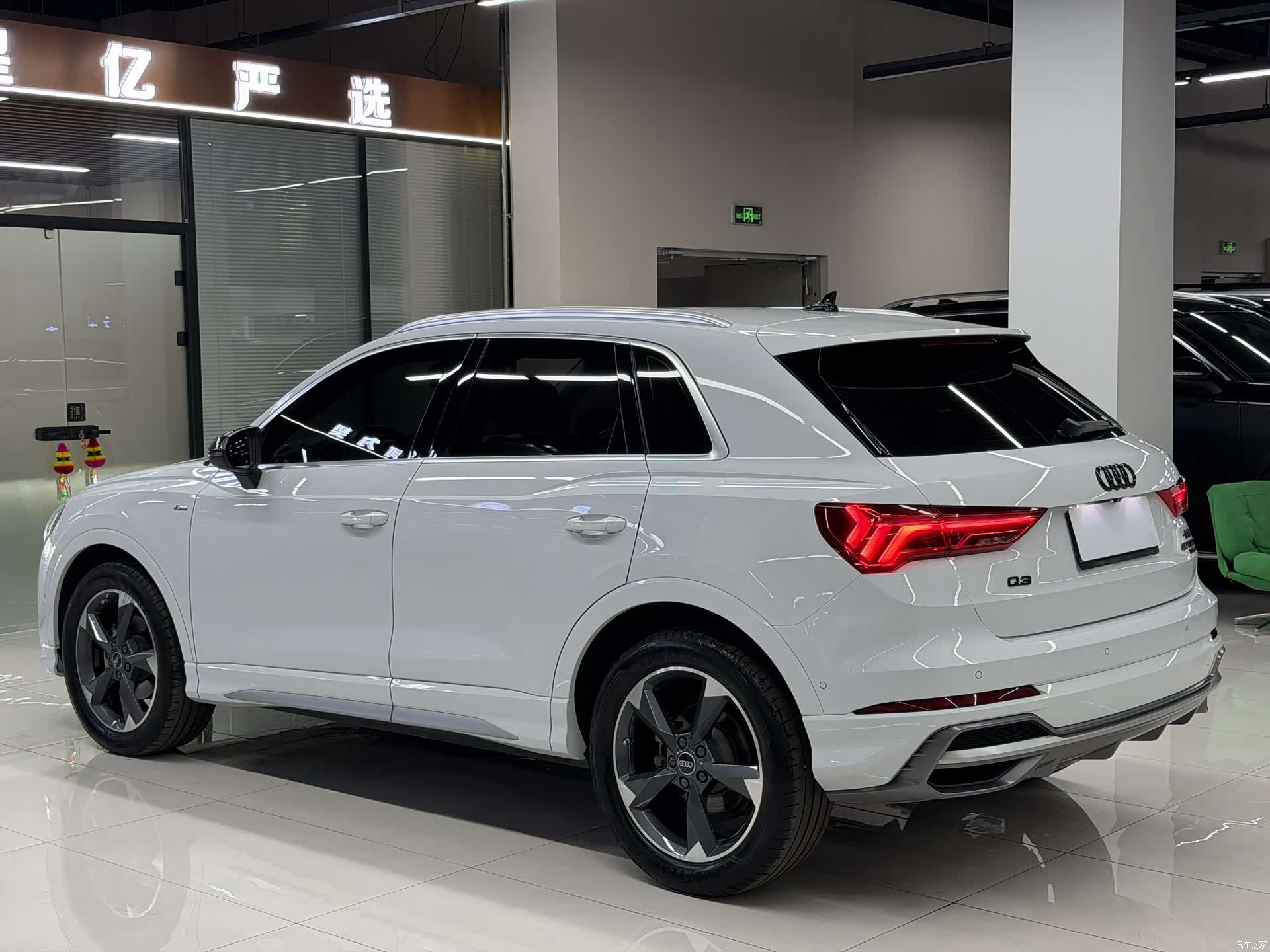 Audi Q3, 2023 21