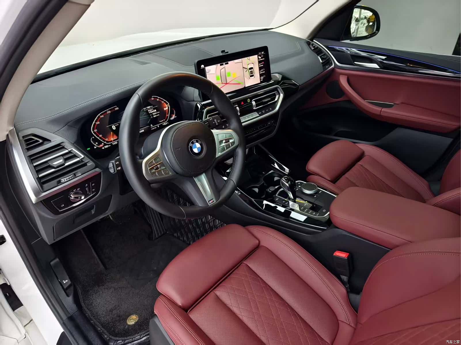 BMW X3, 2023 все фото