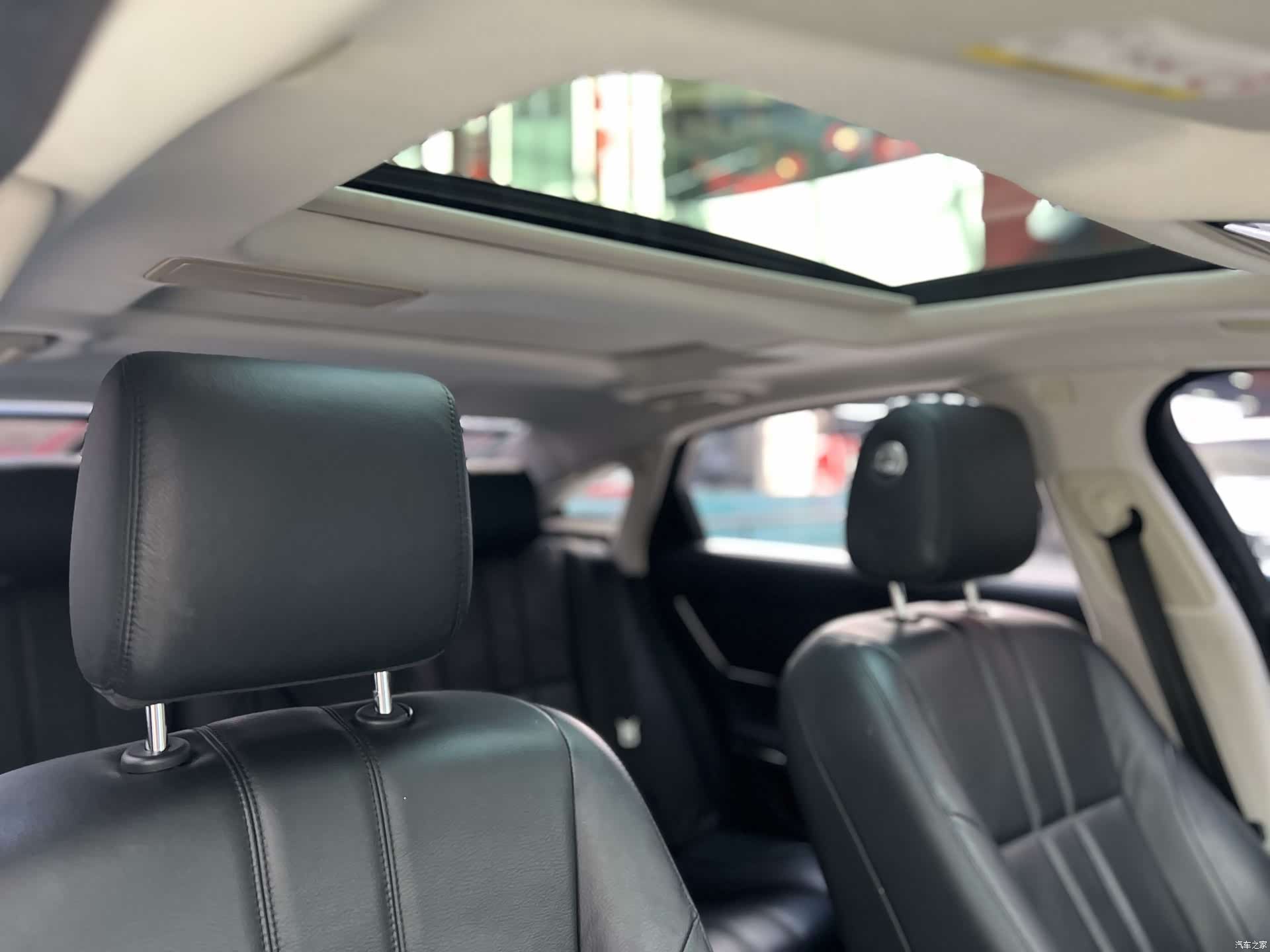 Jaguar XJ, 2016 9