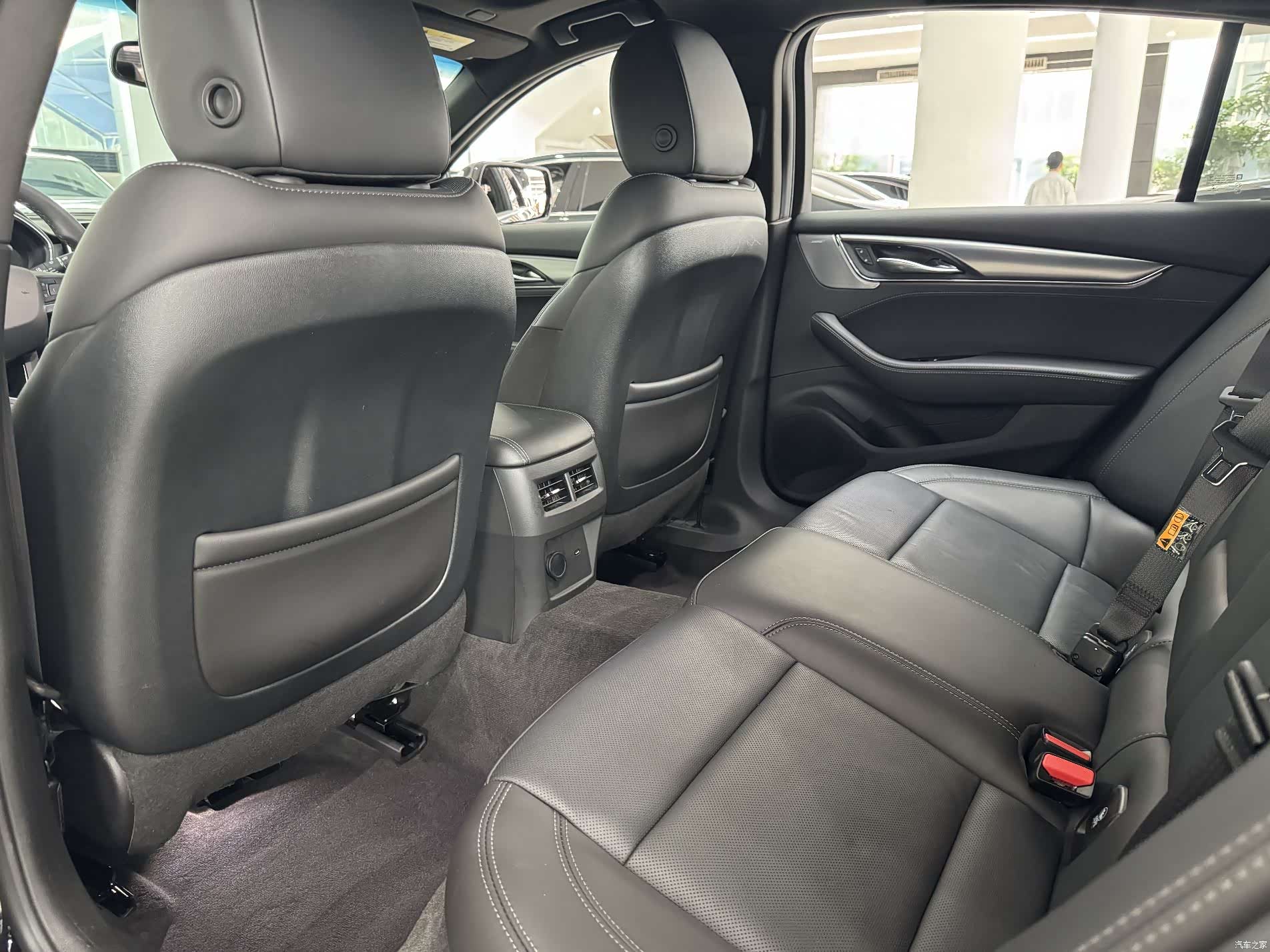 Cadillac CT5, 2024 16