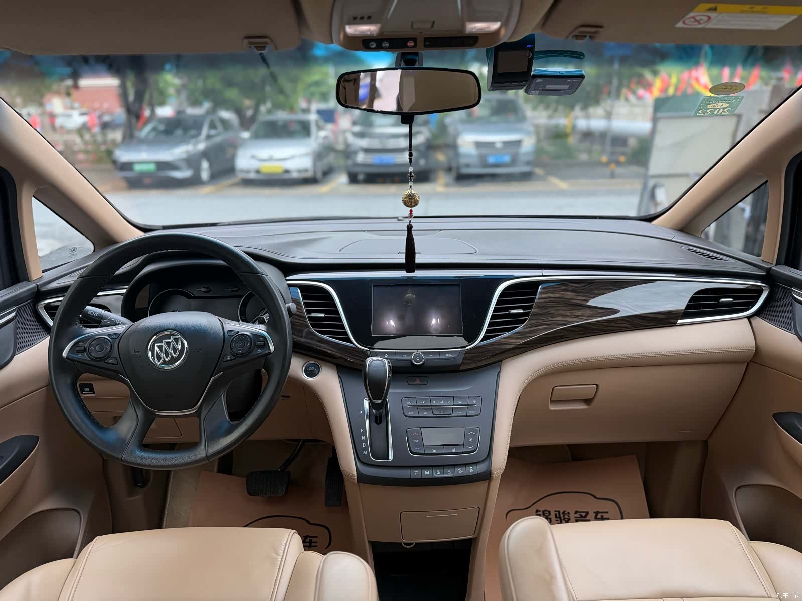 Buick GL8, 2018 21