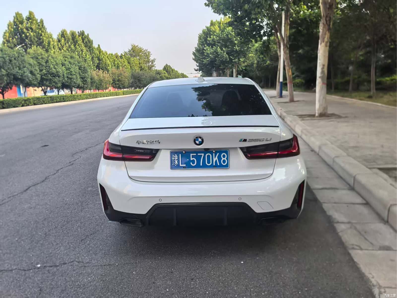 BMW 3 Series, 2023 все фото
