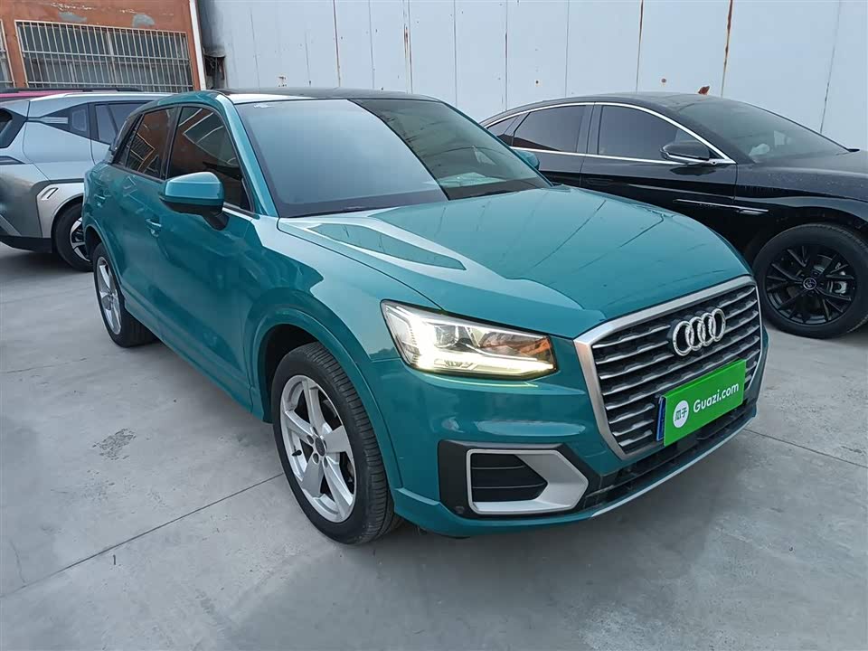 Audi Q2L