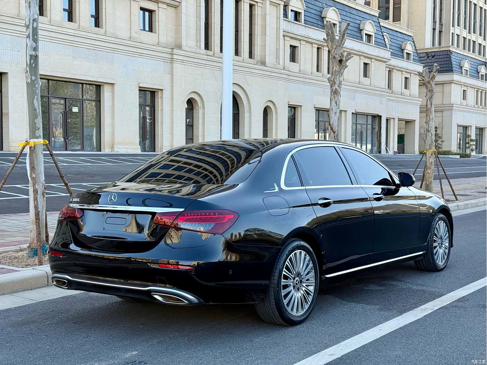 Mercedes-Benz E-Class, 2023 10