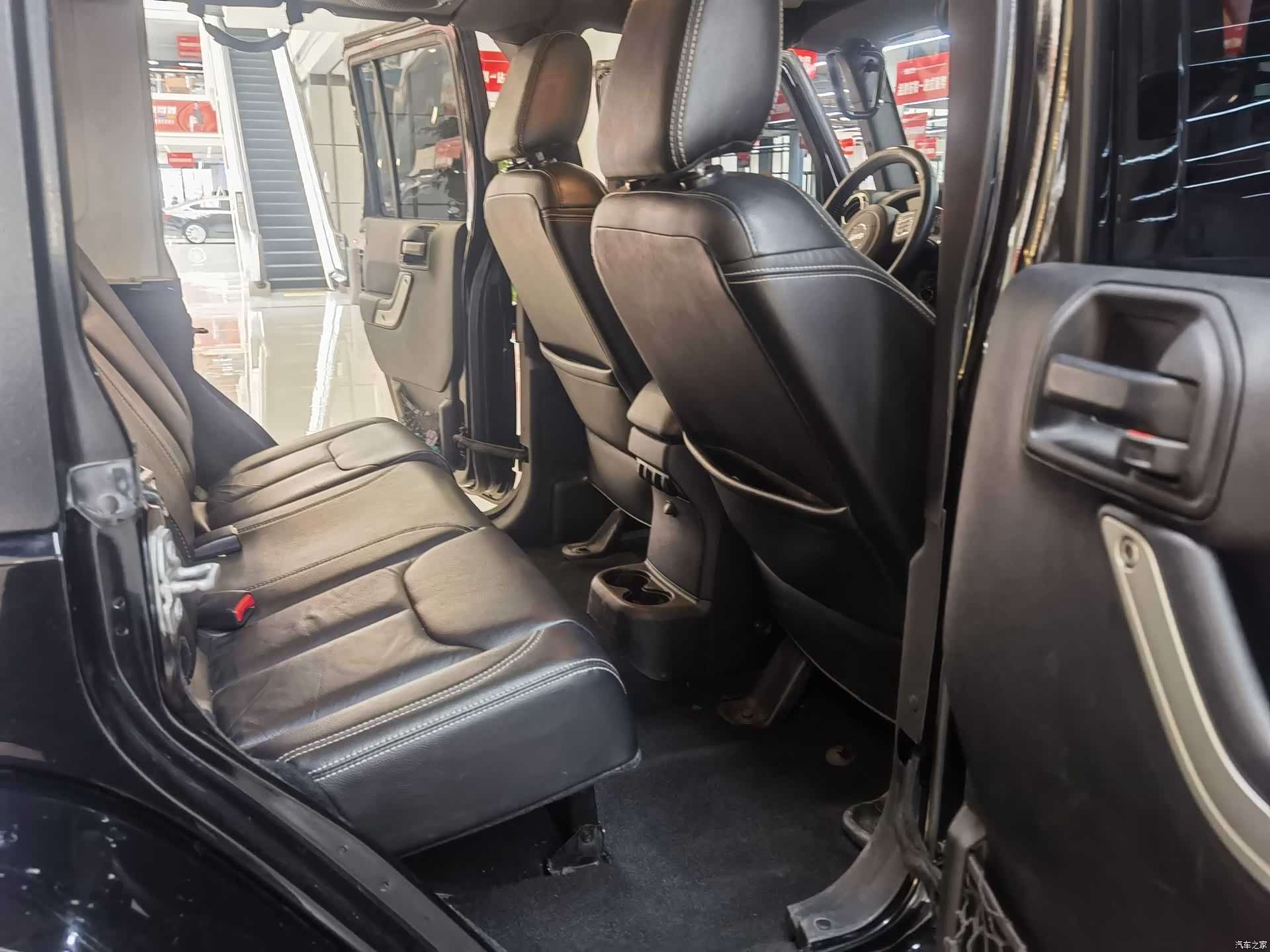 Jeep Wrangler, 2016 11