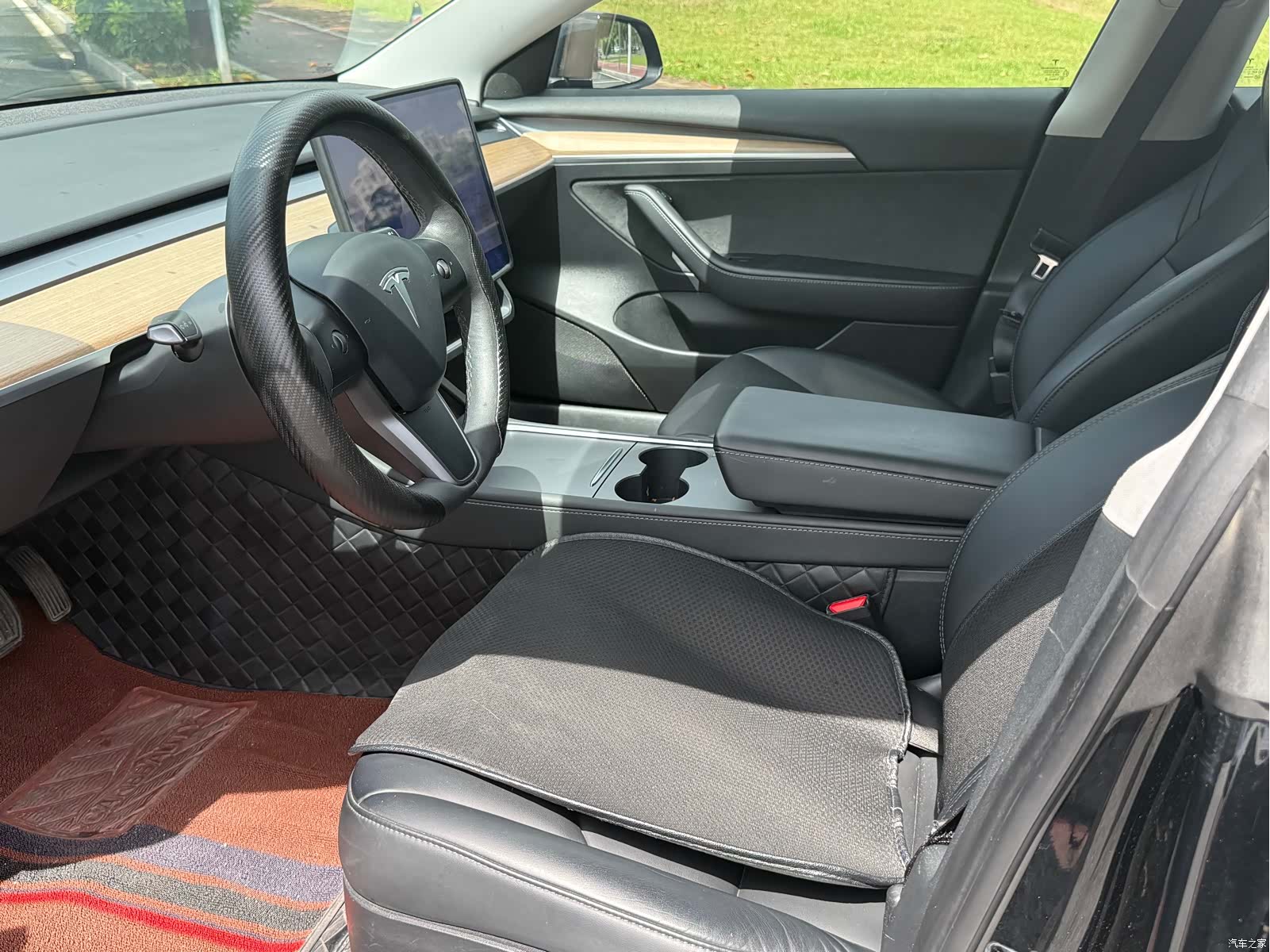 Tesla Model 3, 2023 9