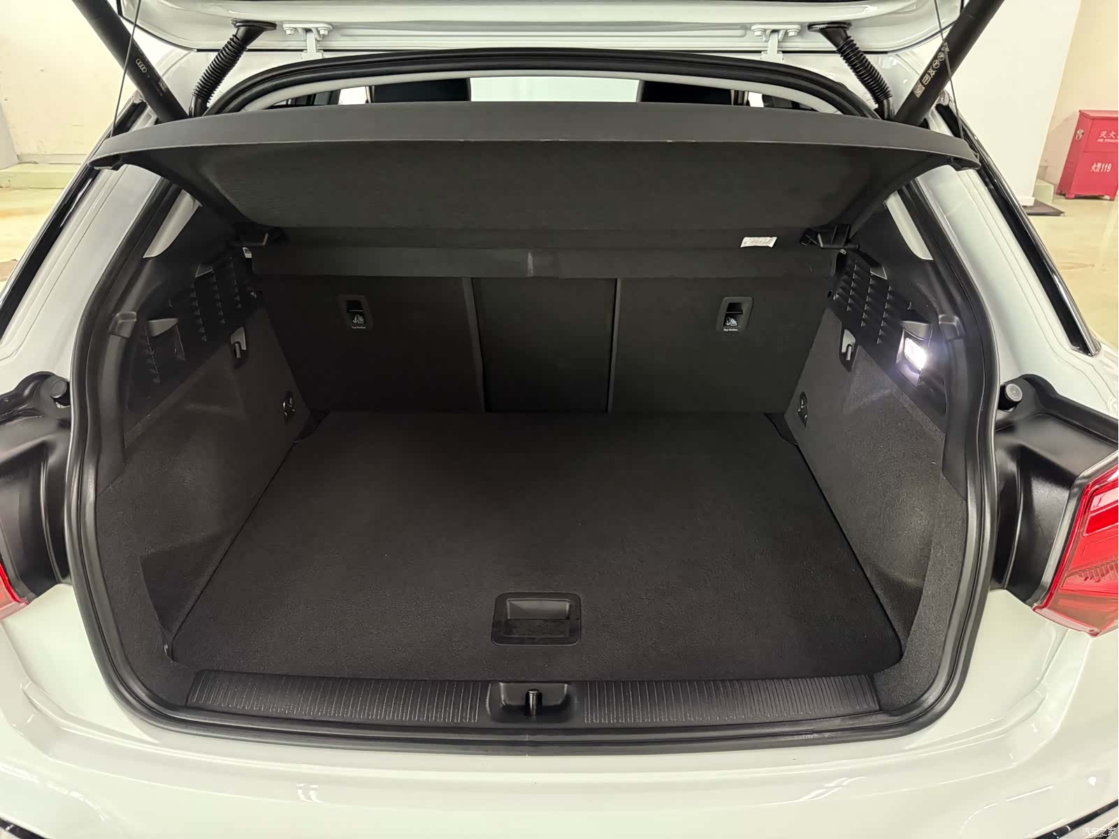 Audi Q2L, 2024 12
