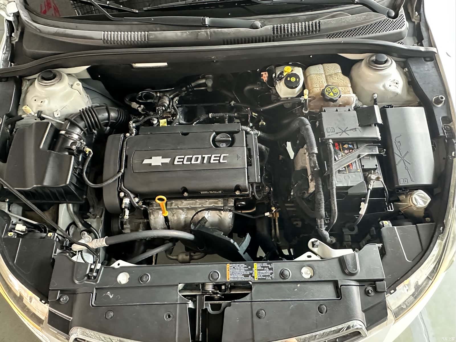 Chevrolet SL, 2012 14