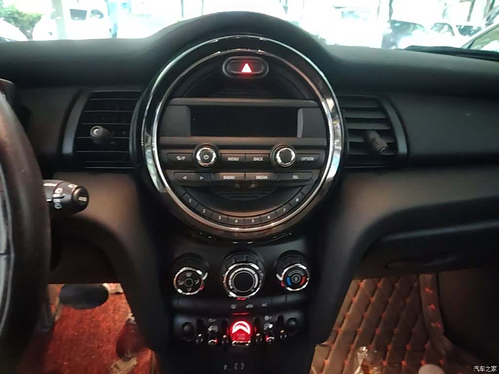 Mini ONE, 2018 все фото