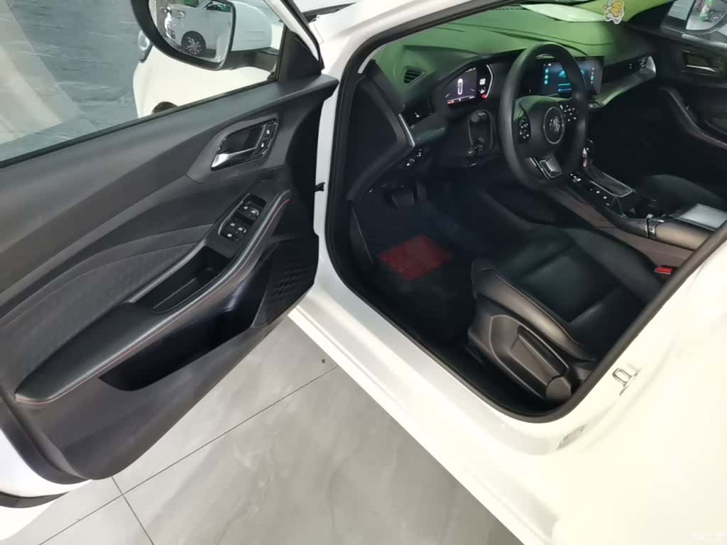 MG MG5, 2023 16