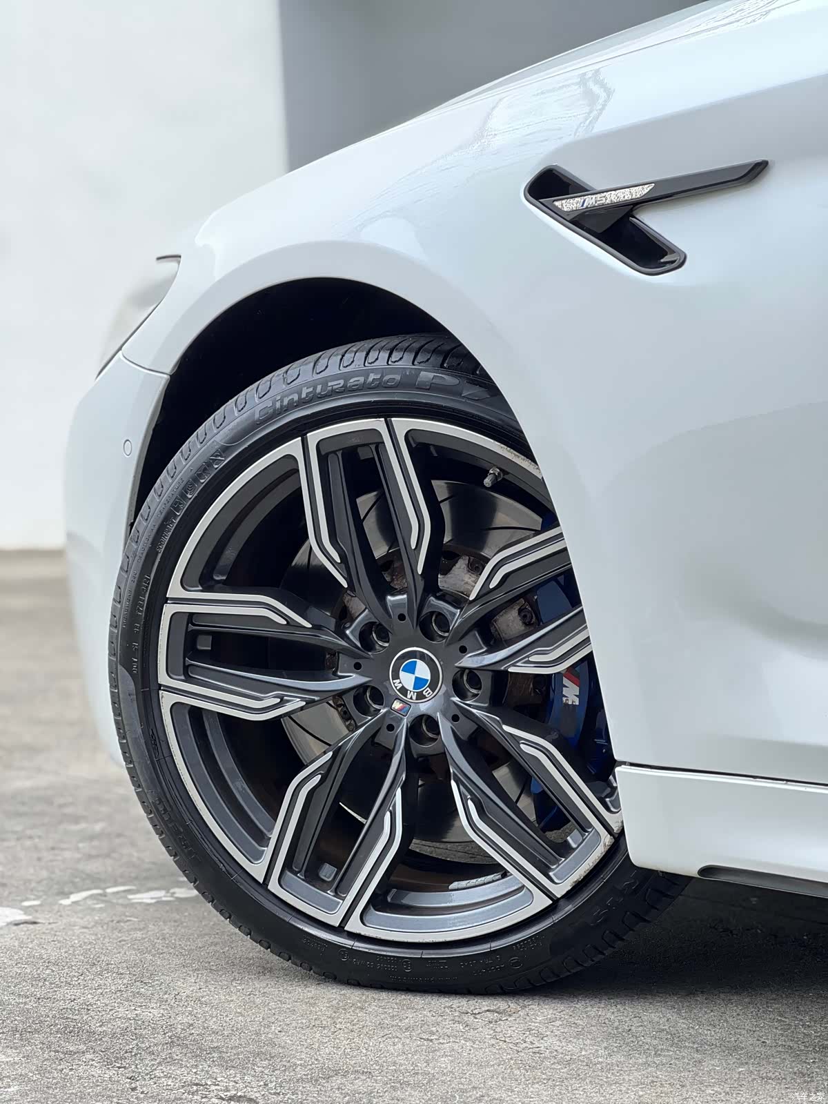 BMW 5 Series, 2019 11