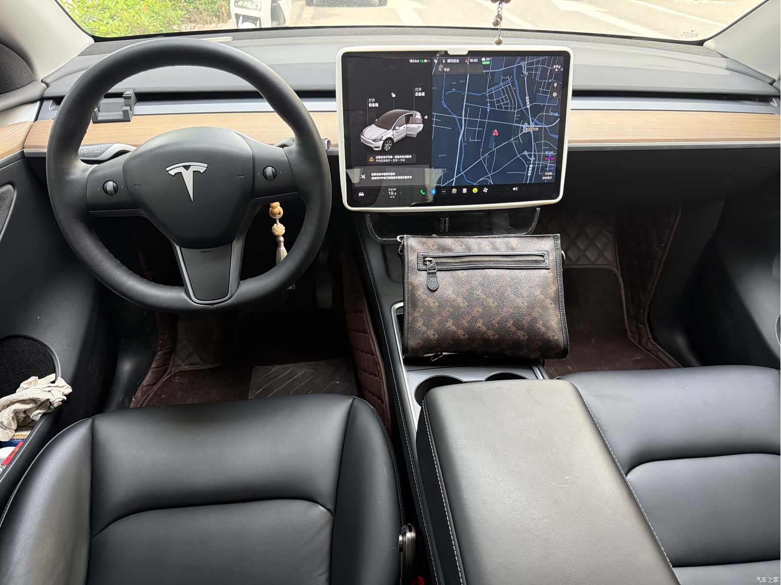 Tesla Model Y, 2021 6